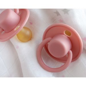 pacifier-retro-pink