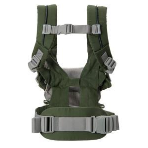 V1907AAHNT000_Savvy_Hunter_ESF5952_cs_cc_WEB-731x1024-1