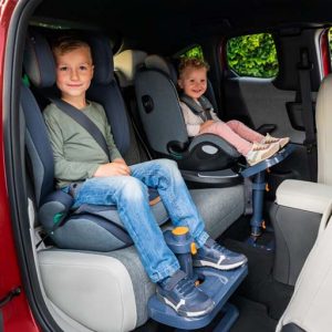 KneeGuardKids4-dzieci-kids-mazda-683x1024